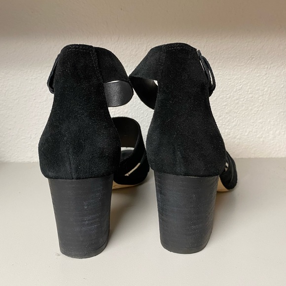 2/$20 Via Spiga block heel shoes - Picture 3 of 5